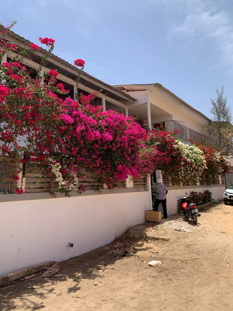 Façade de la villa à Ngaparou
